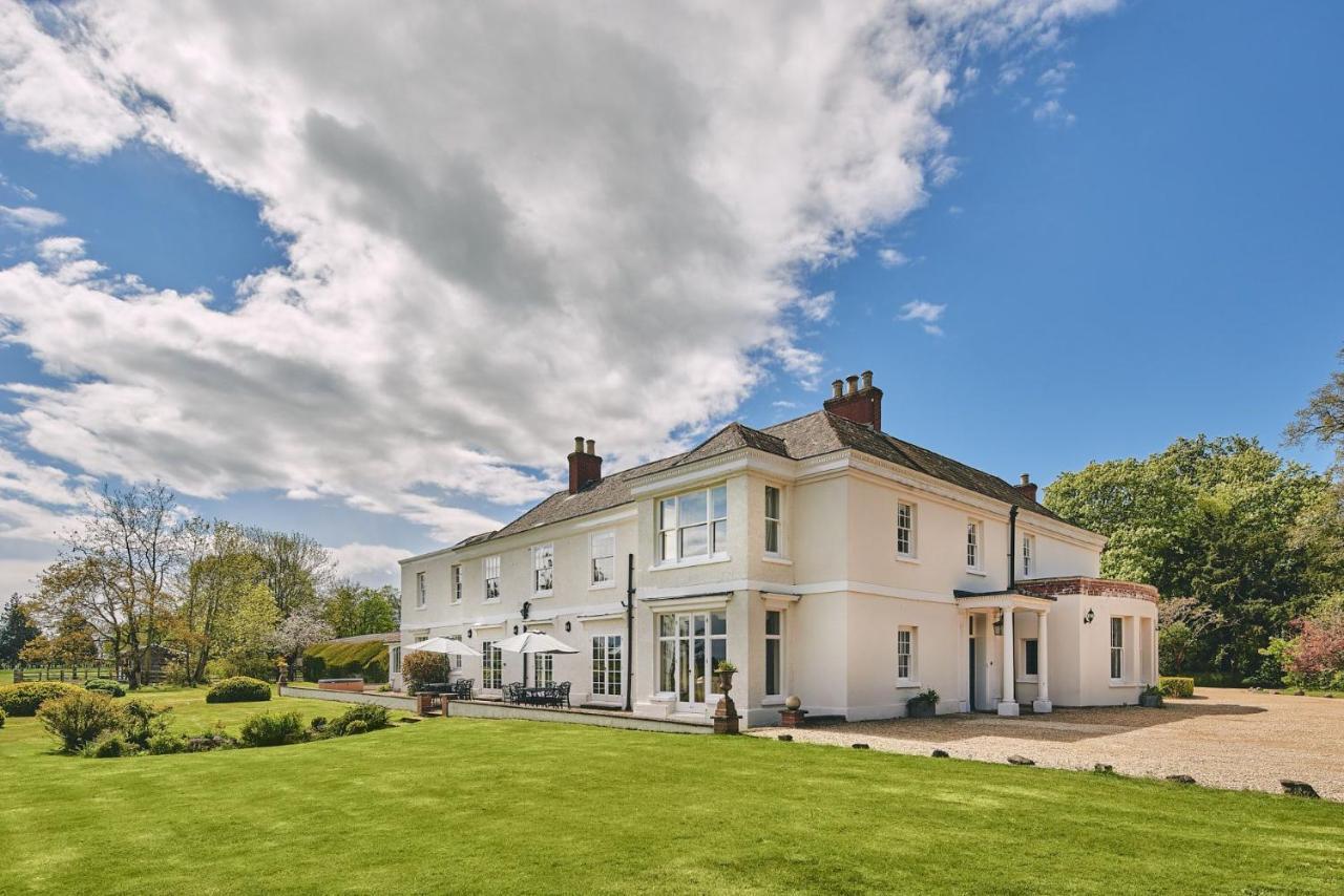 Equestrian Manor Villa Upton-upon-Severn Esterno foto