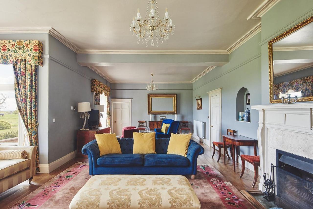Equestrian Manor Villa Upton-upon-Severn Esterno foto